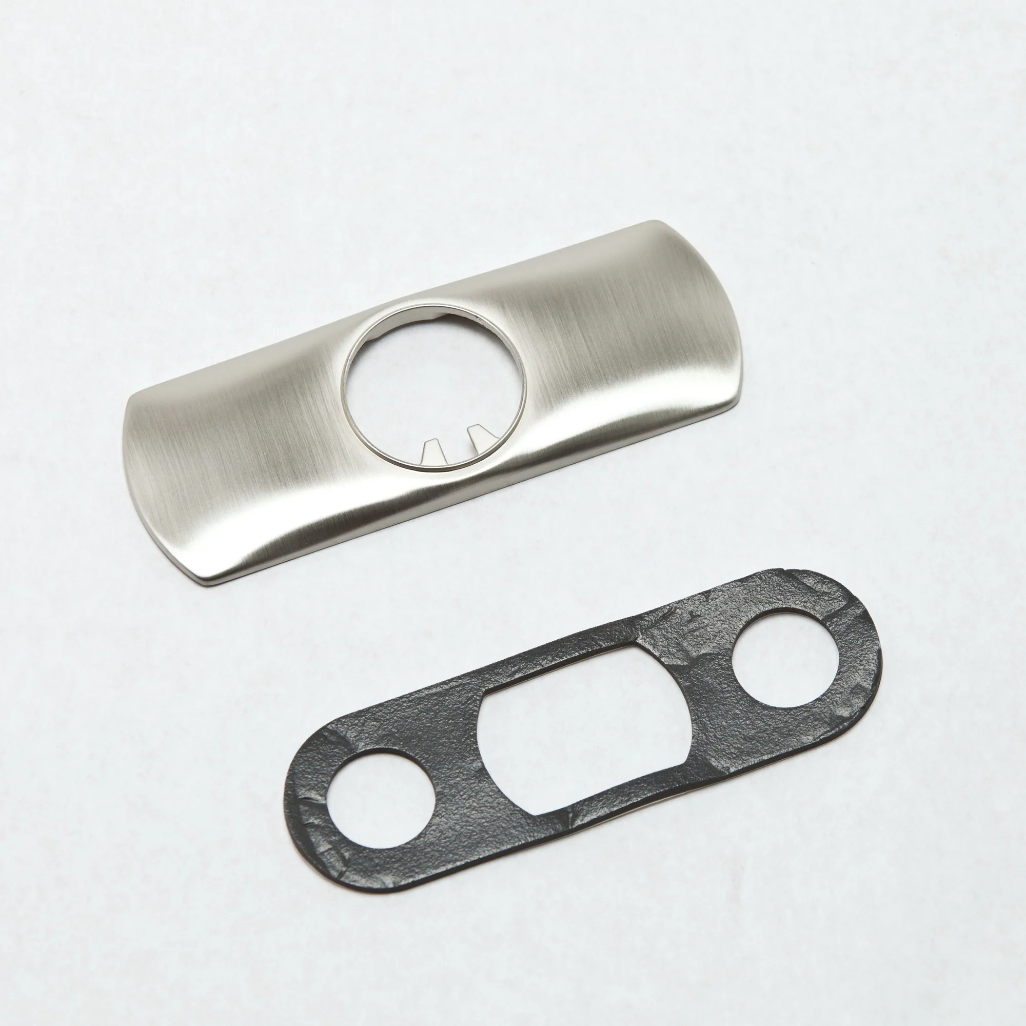 Method Escutcheon - Image 3