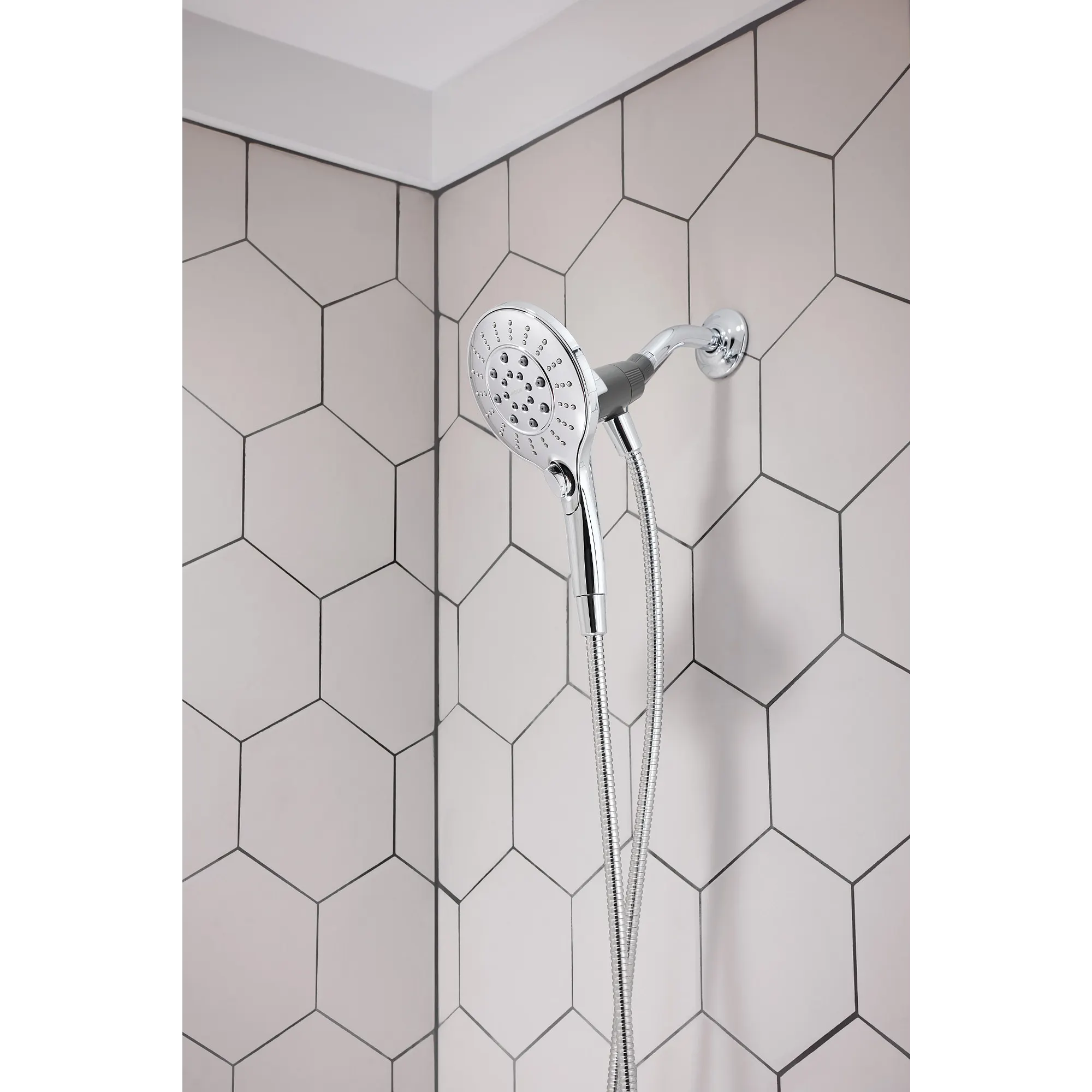 Engage Six-Function 5 1/2" Diameter Spray Head Handheld Shower - Image 3
