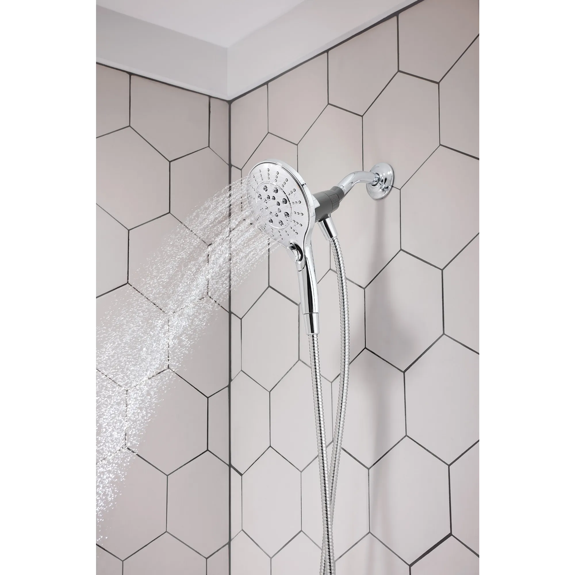 Engage Six-Function 5 1/2" Diameter Spray Head Handheld Shower - Image 6