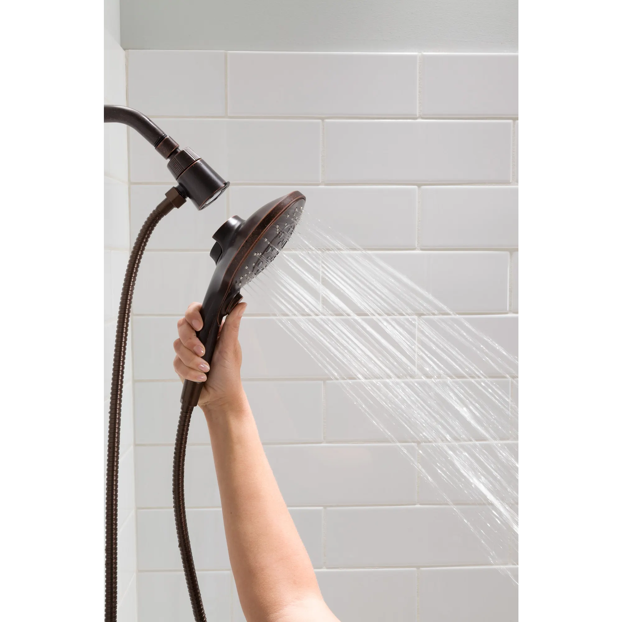 Engage With Magnetix Eco-Performance Handheld Shower - Image 9