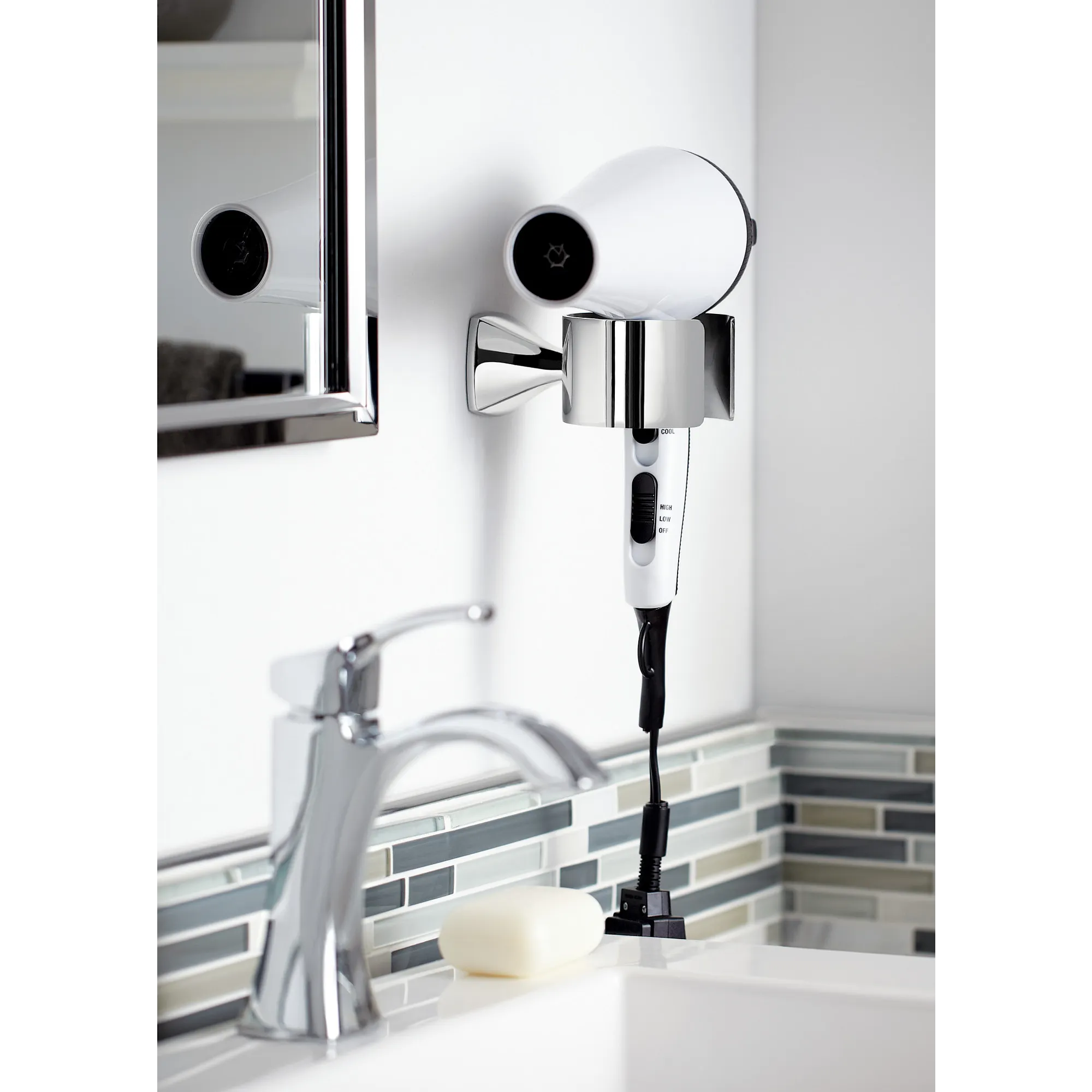 Voss One-handle Bathroom Sink Faucet - Image 4