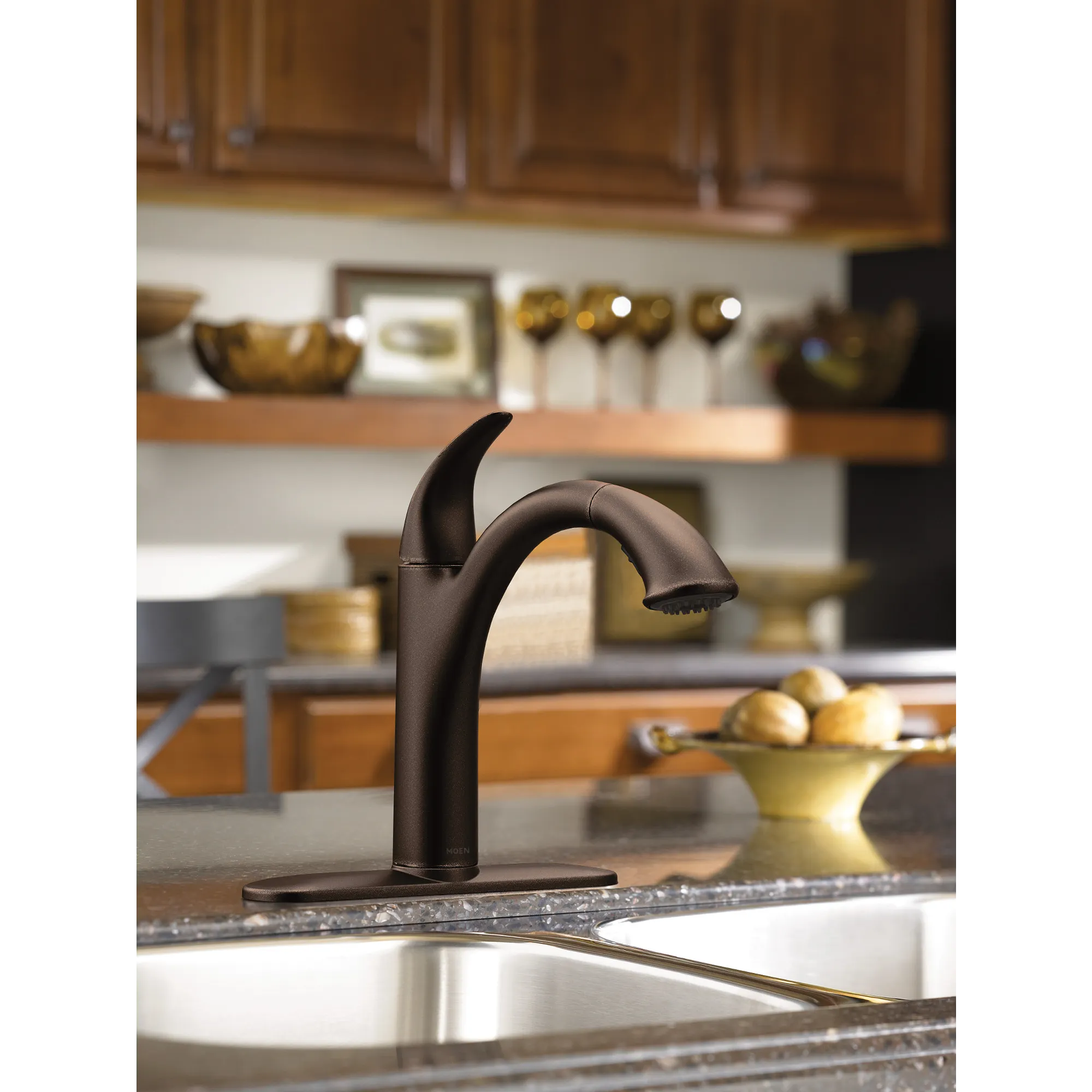 Camerist One-Handle Pullout Kitchen Faucet - Image 17