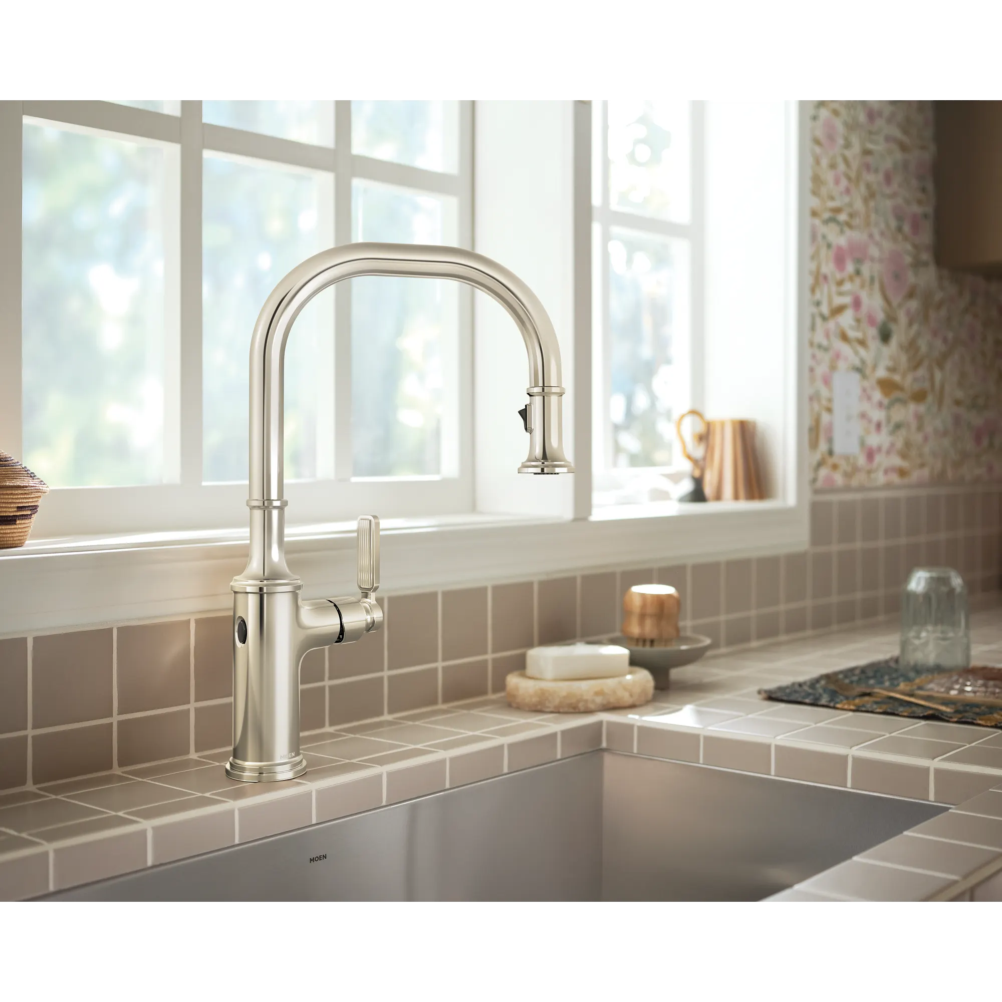 Smyth MotionSense Wave One-Handle Pulldown Touchless Kitchen Faucet - Image 5