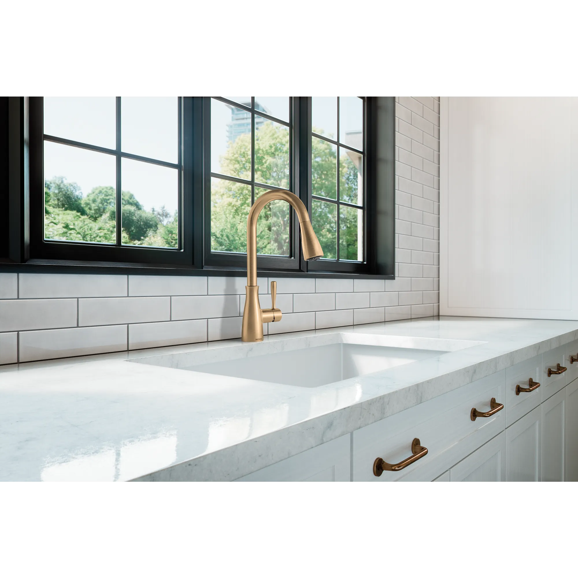Elbur Chrome one-handle kitchen faucet - Image 21