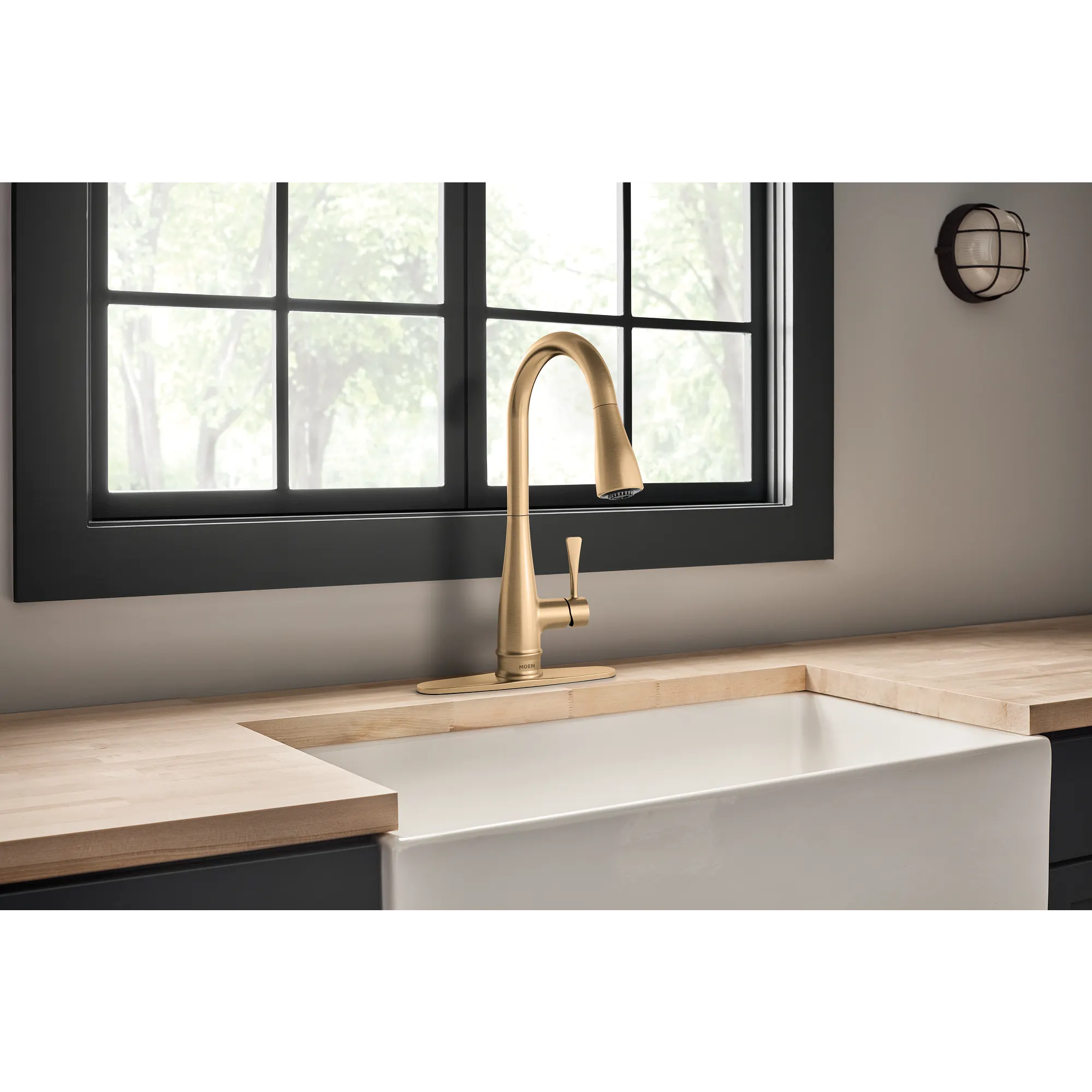Riverwood Chrome one-handle kitchen faucet - Image 21