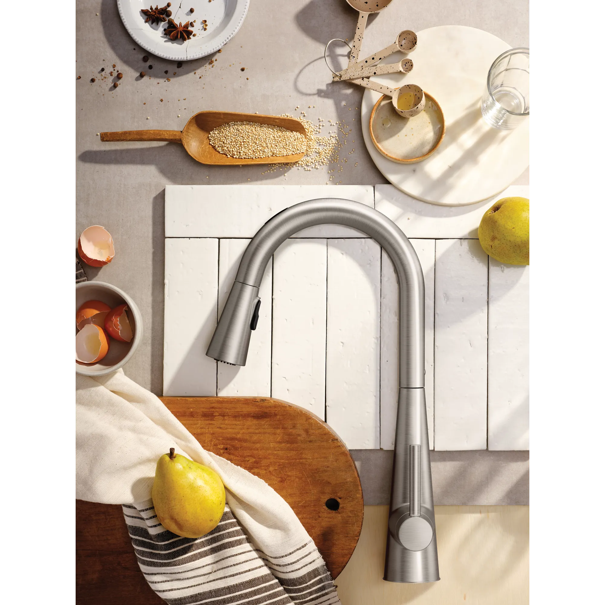 Sleek Smart Pulldown Touchless Kitchen Faucet - Image 20