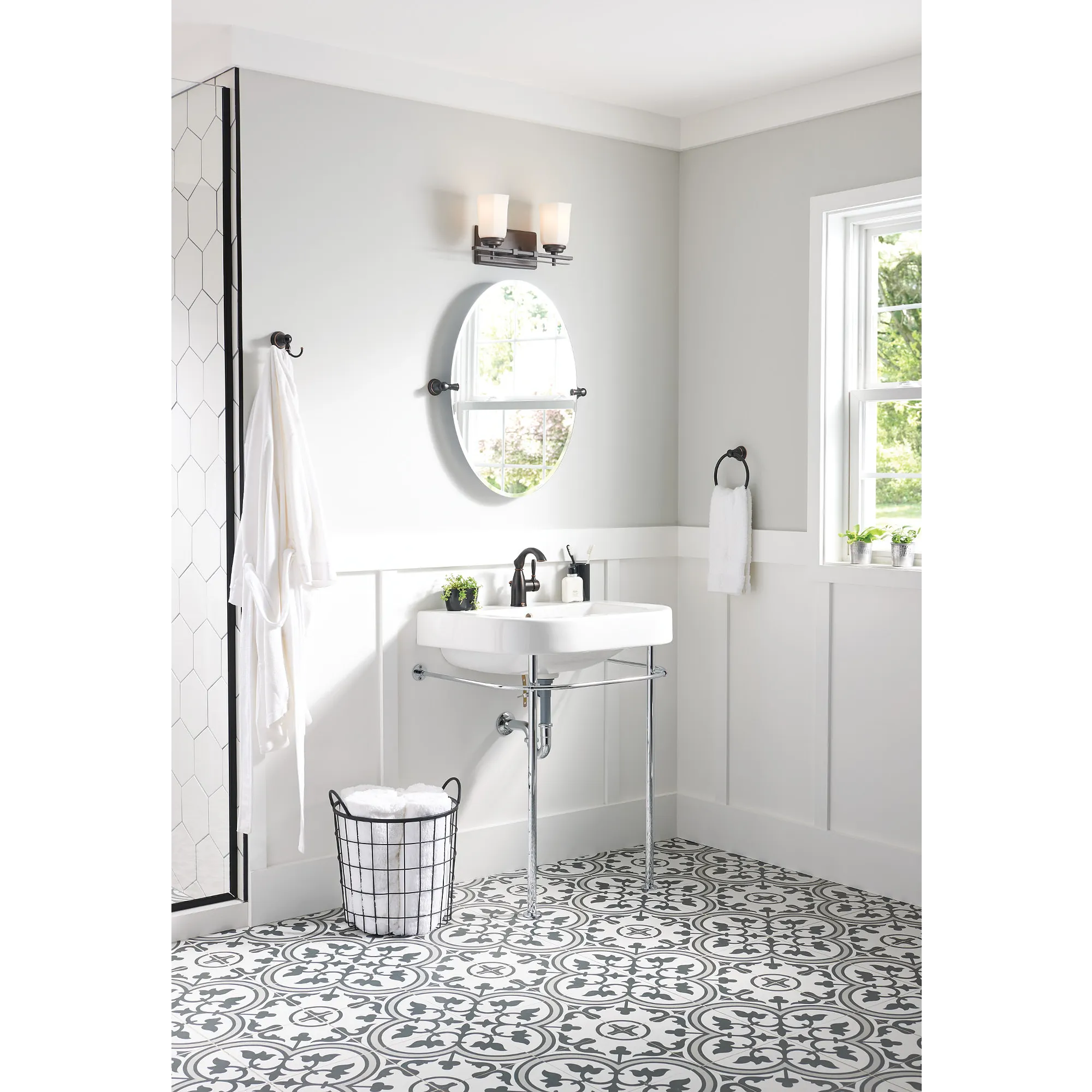 Sarona One-handle Bathroom Sink Faucet - Image 13