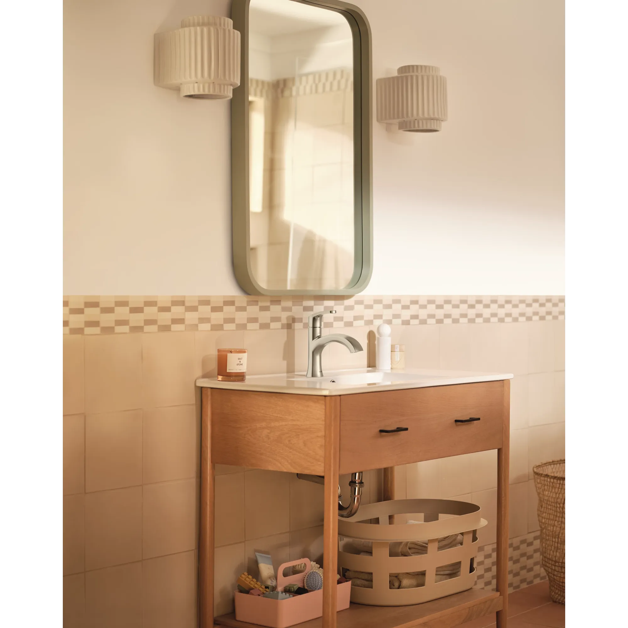 Karis One-handle Bathroom Sink Faucet - Image 12