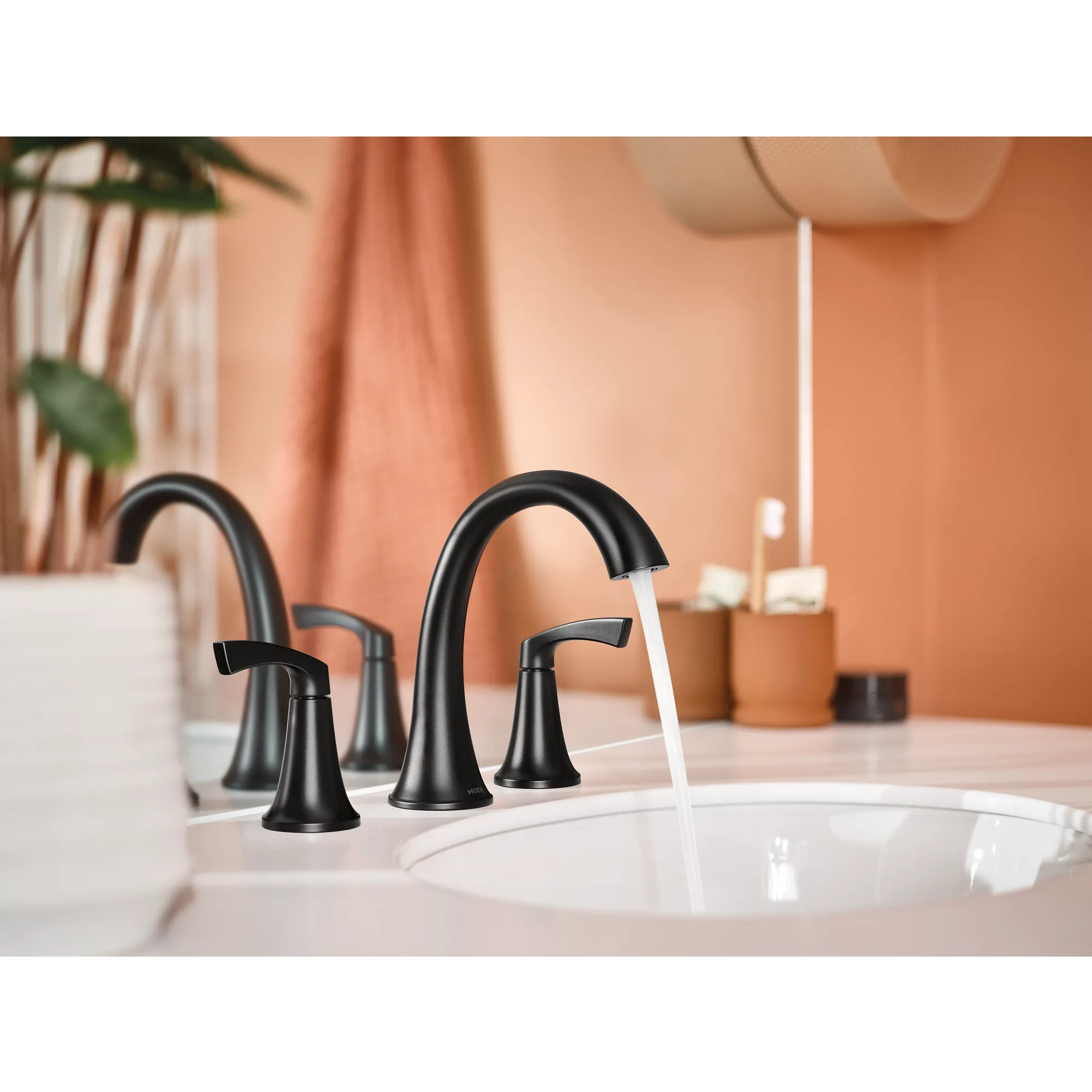 Korek Two-Handle Widespread Bathroom Sink Faucet - Image 8