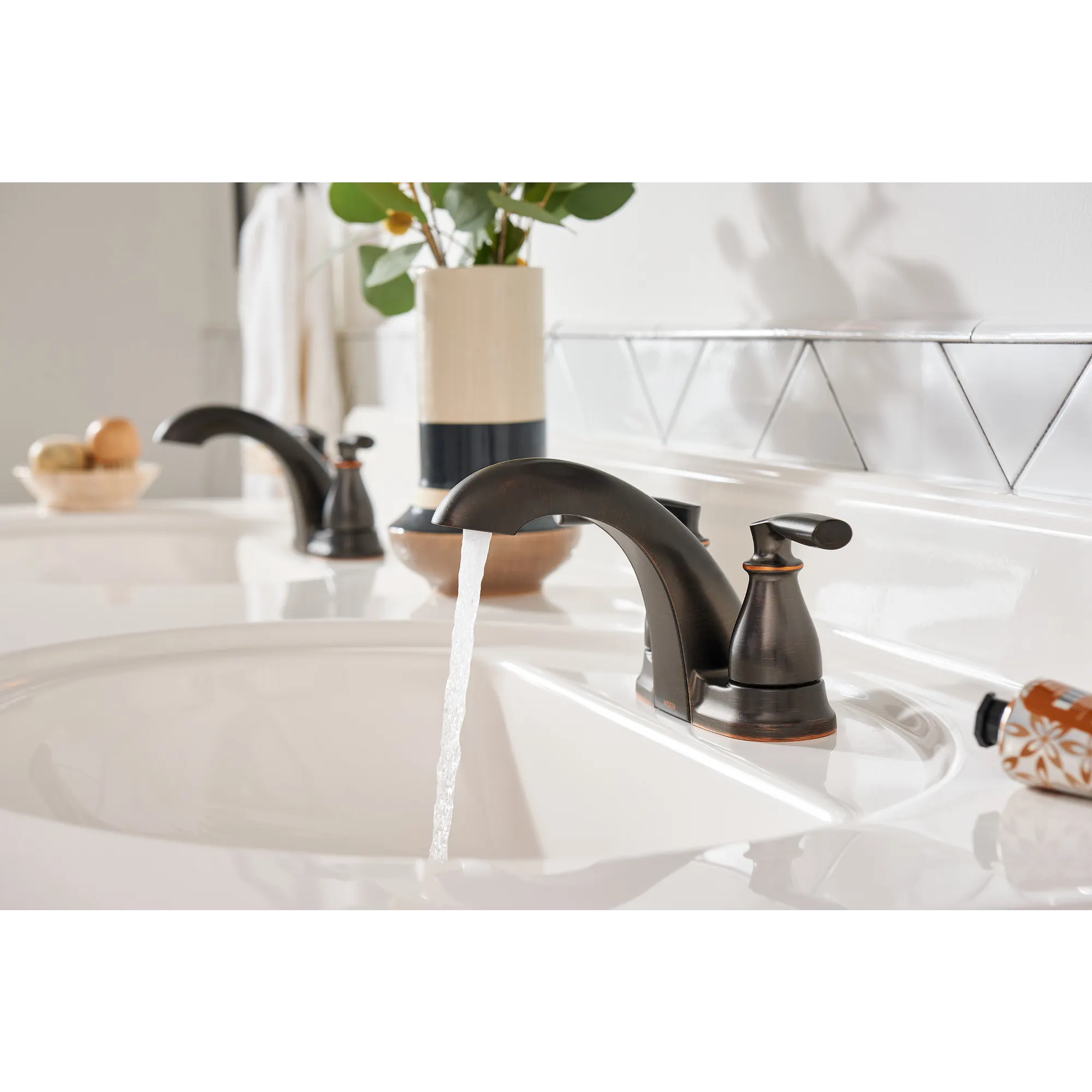 Hilliard Two-handle Centerset Bathroom Sink Faucet - Image 17
