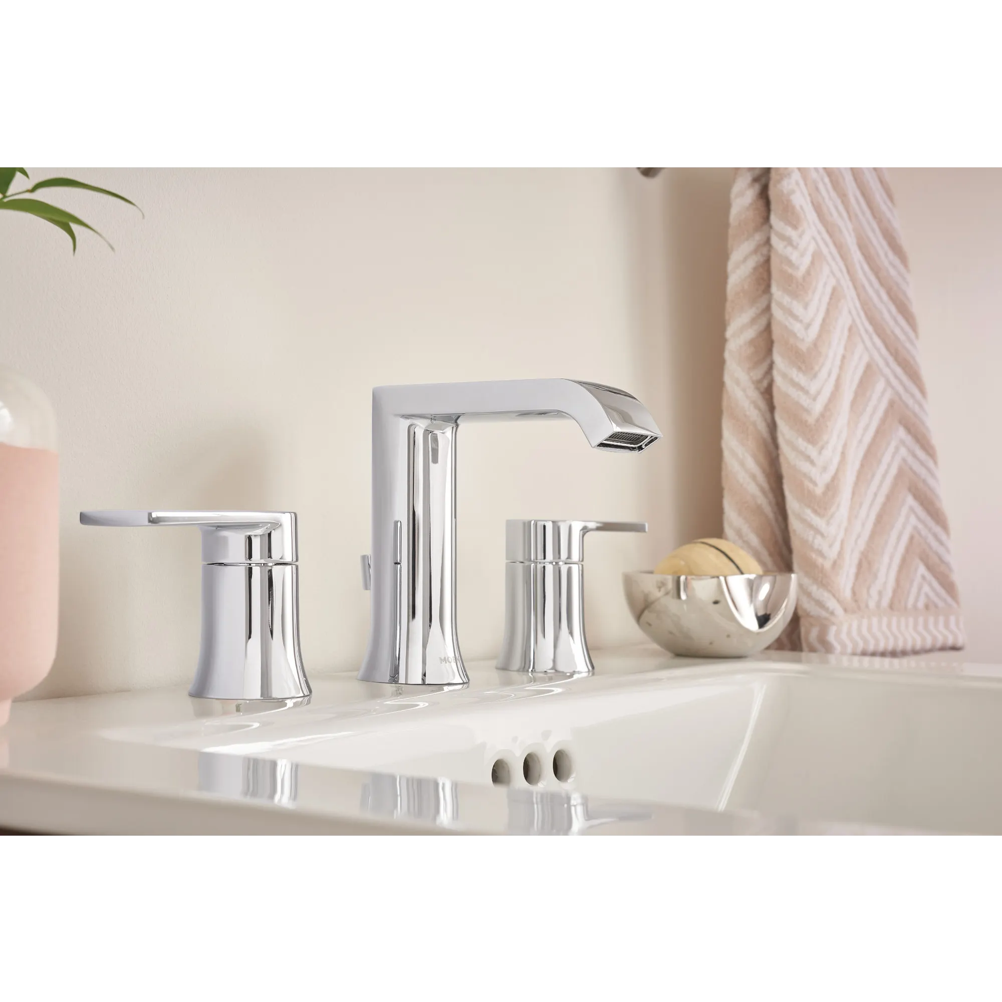 Genta Chrome Two-Handle Bathroom Faucet - Image 4