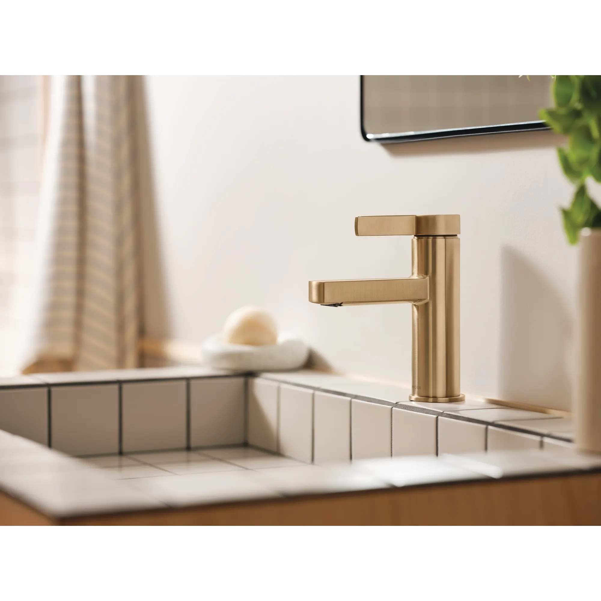 Beric One-handle Bathroom Sink Faucet - Image 32