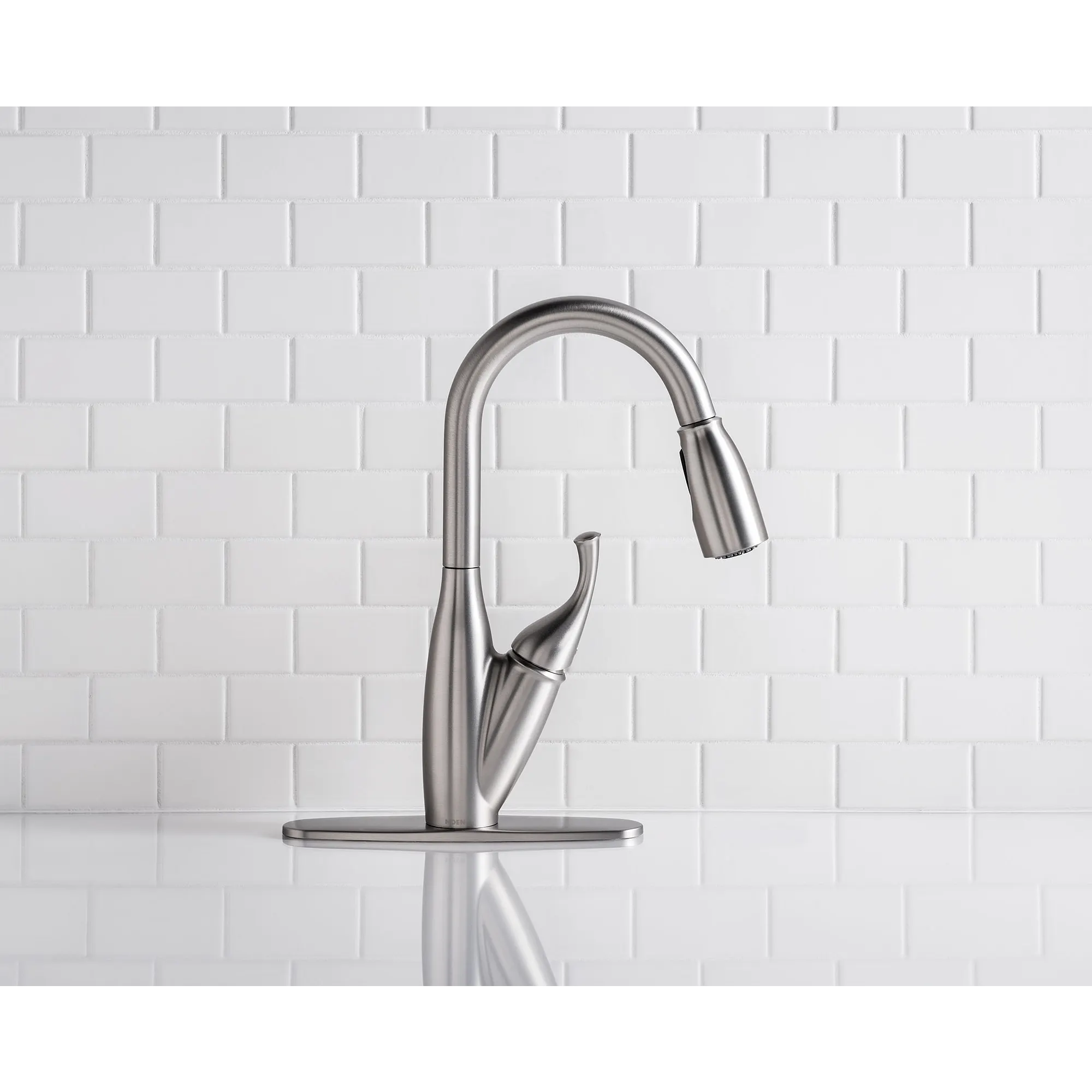 Mediterranean bronze one-handle high arc pulldown kitchen faucet - Image 8