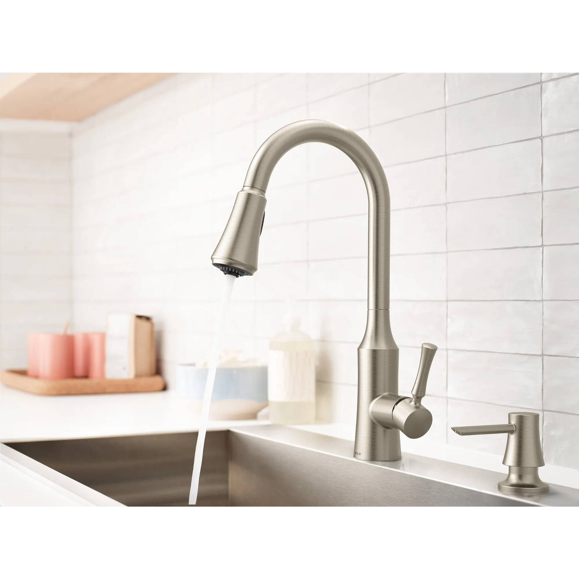 Venango Chrome One-Handle High Arc Pulldown Kitchen Faucet - Image 24
