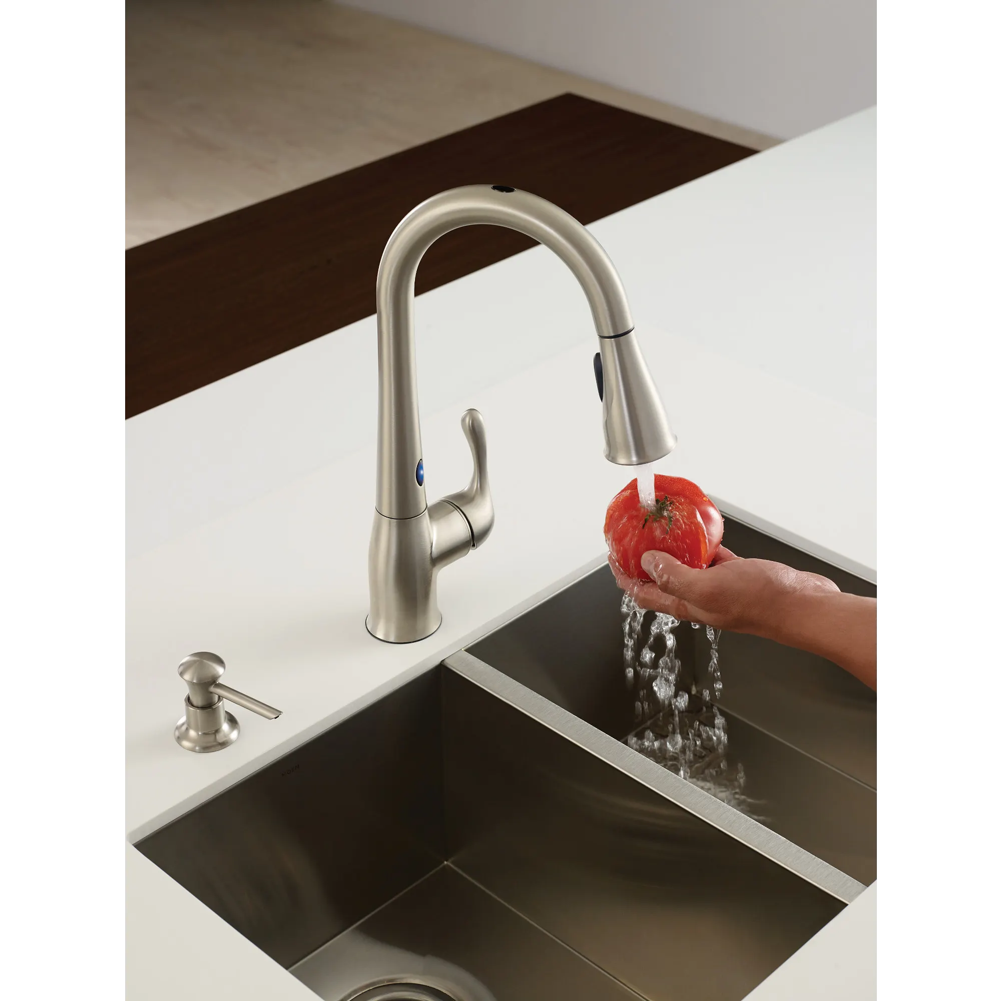 Ridgedale Spot Resist Stainless One-Handle High Arc Pulldown Kitchen Faucet - Image 7
