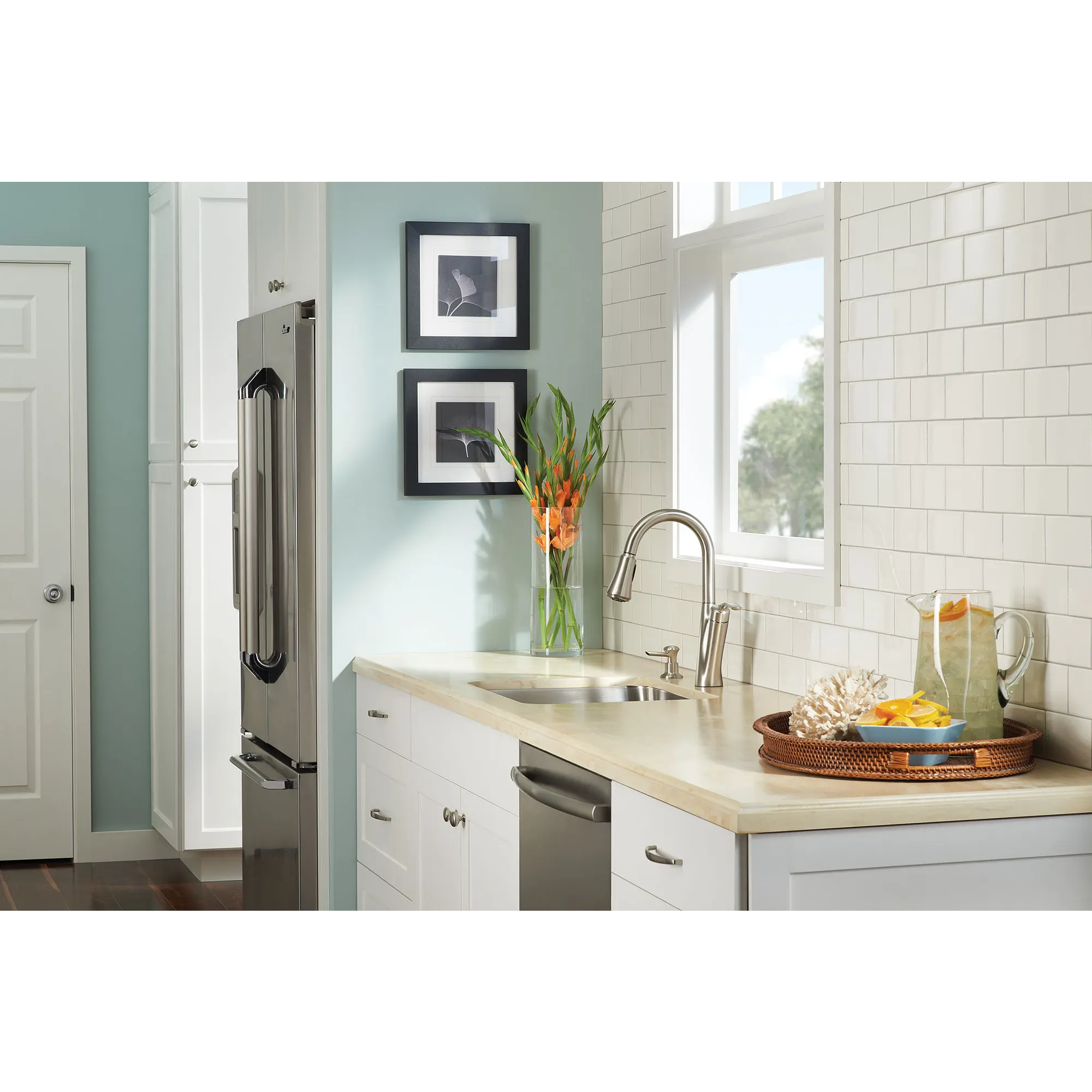 Russo Spot resist stainless one-handle high arc pulldown kitchen faucet - Image 4