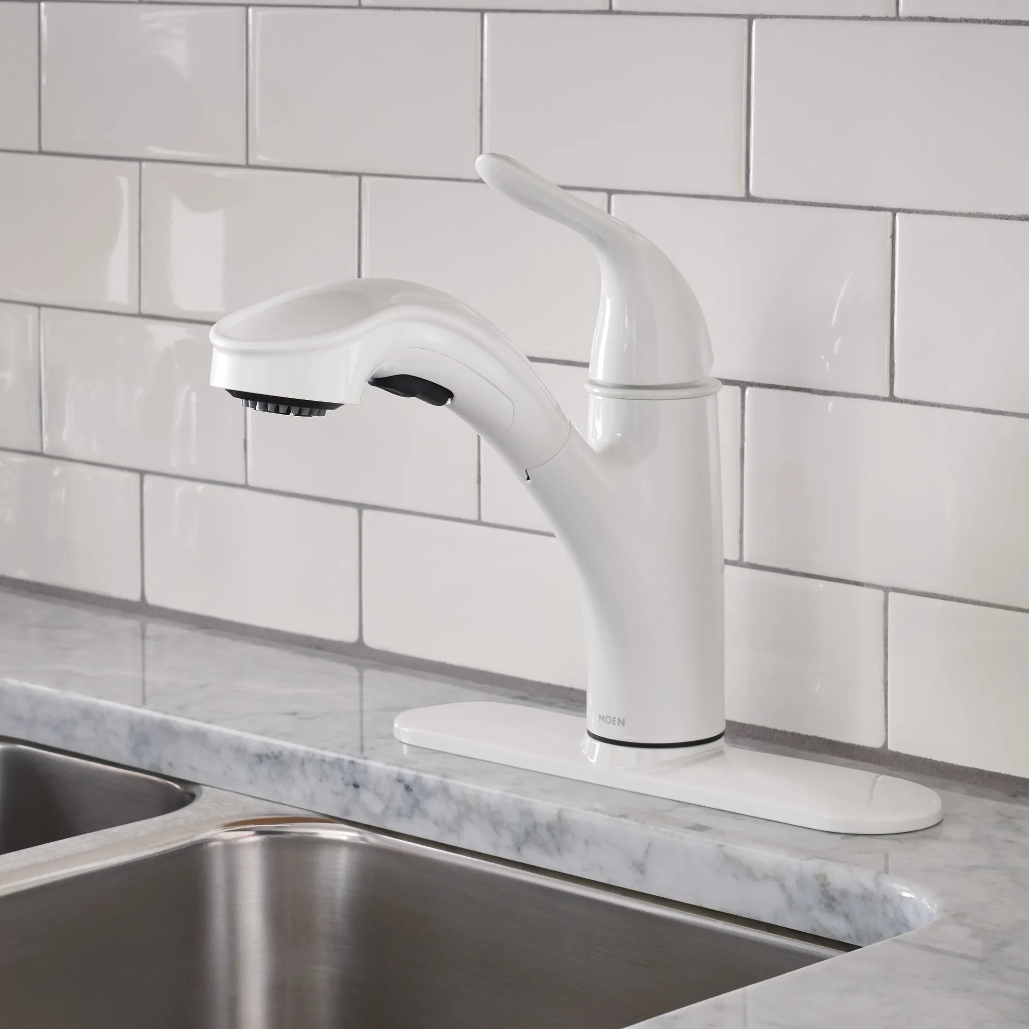 Brecklyn One-Handle Pullout Kitchen Faucet - Image 17