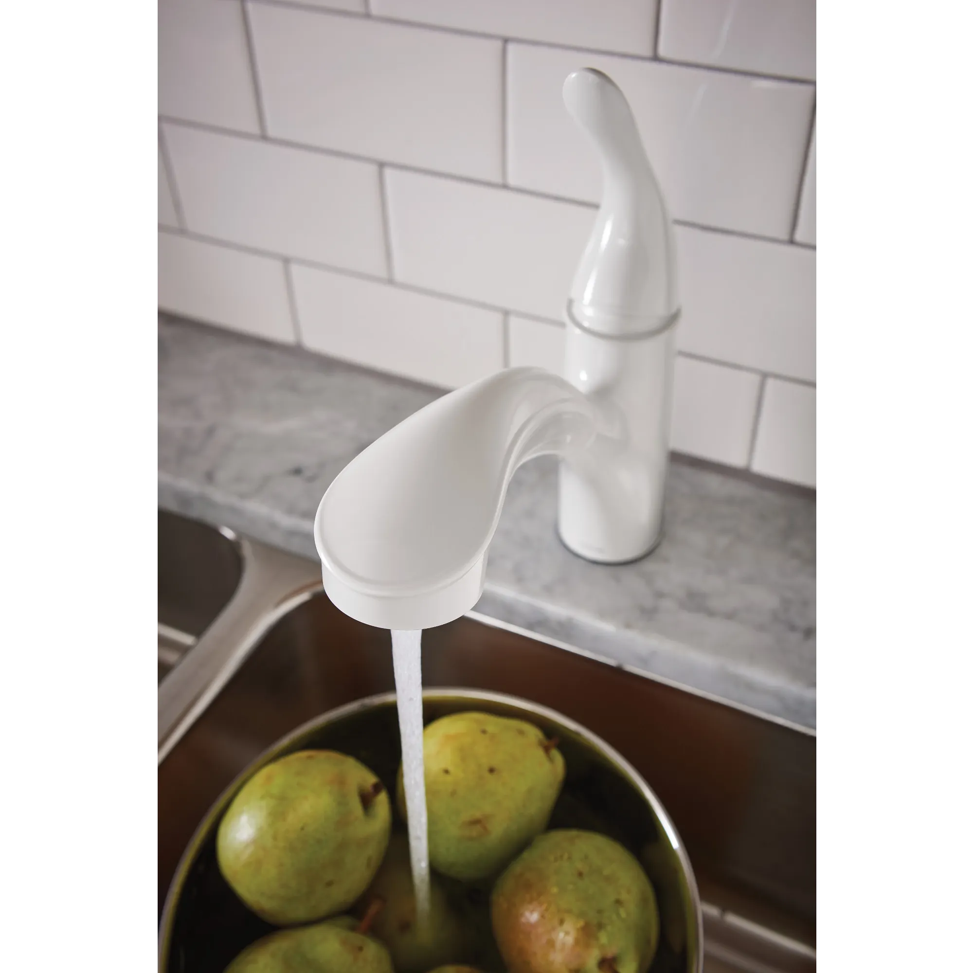 Brecklyn One-Handle Pullout Kitchen Faucet - Image 19