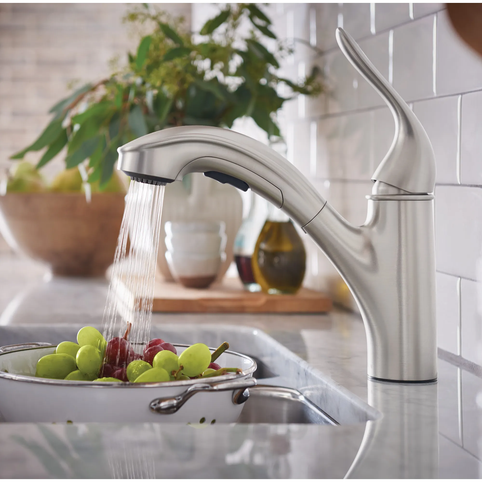 Brecklyn One-Handle Pullout Kitchen Faucet - Image 39