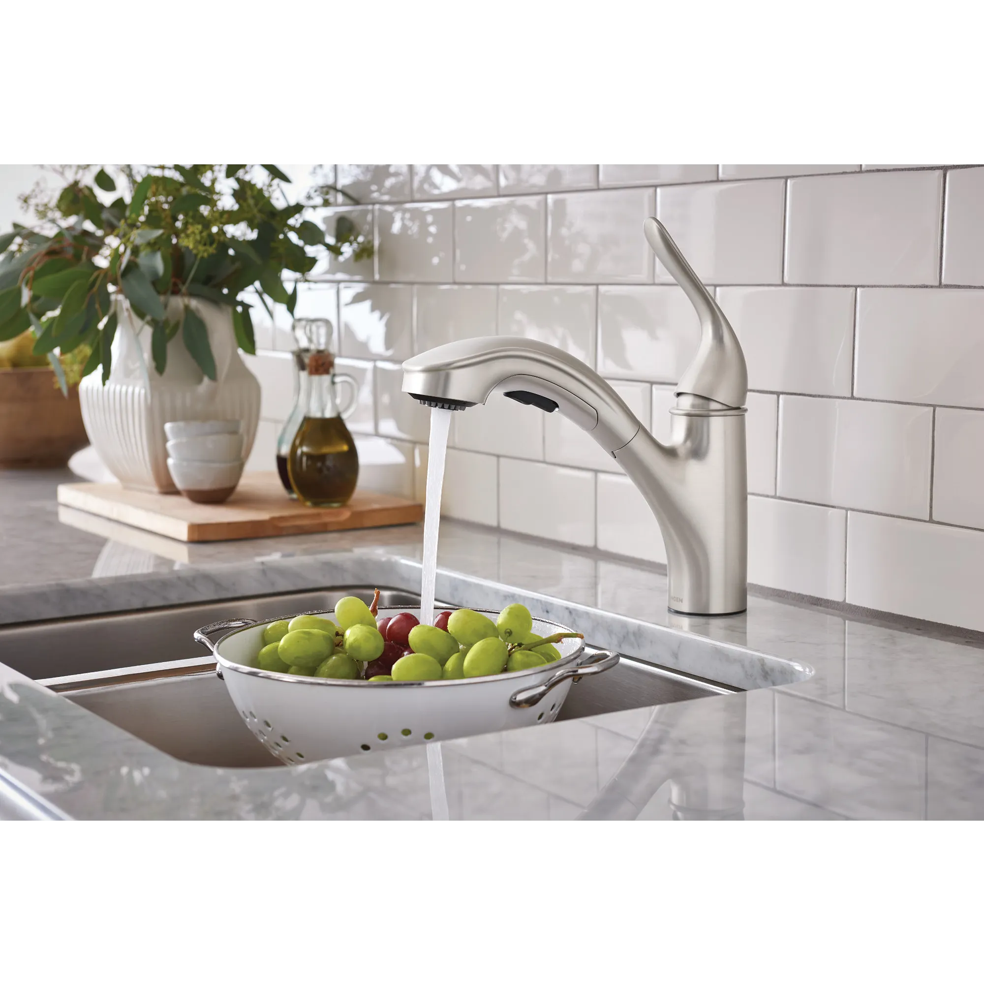 Brecklyn One-Handle Pullout Kitchen Faucet - Image 42