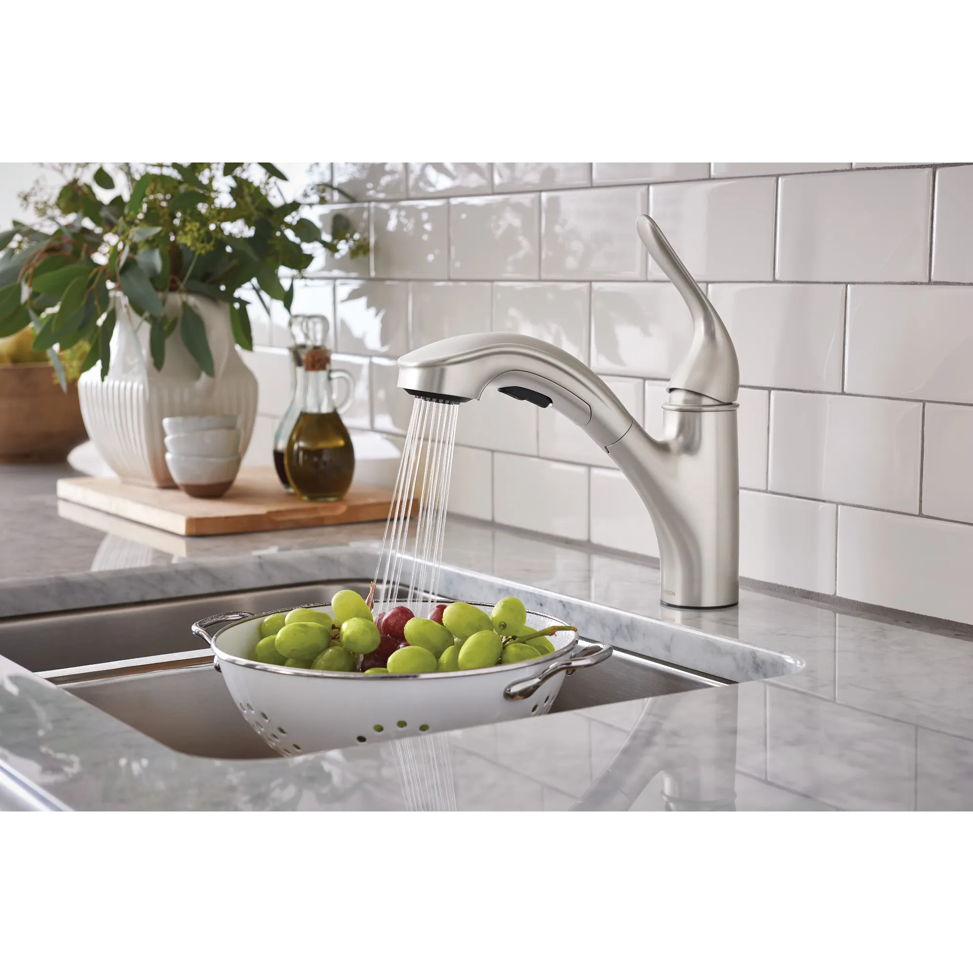 Brecklyn One-Handle Pullout Kitchen Faucet - Image 43