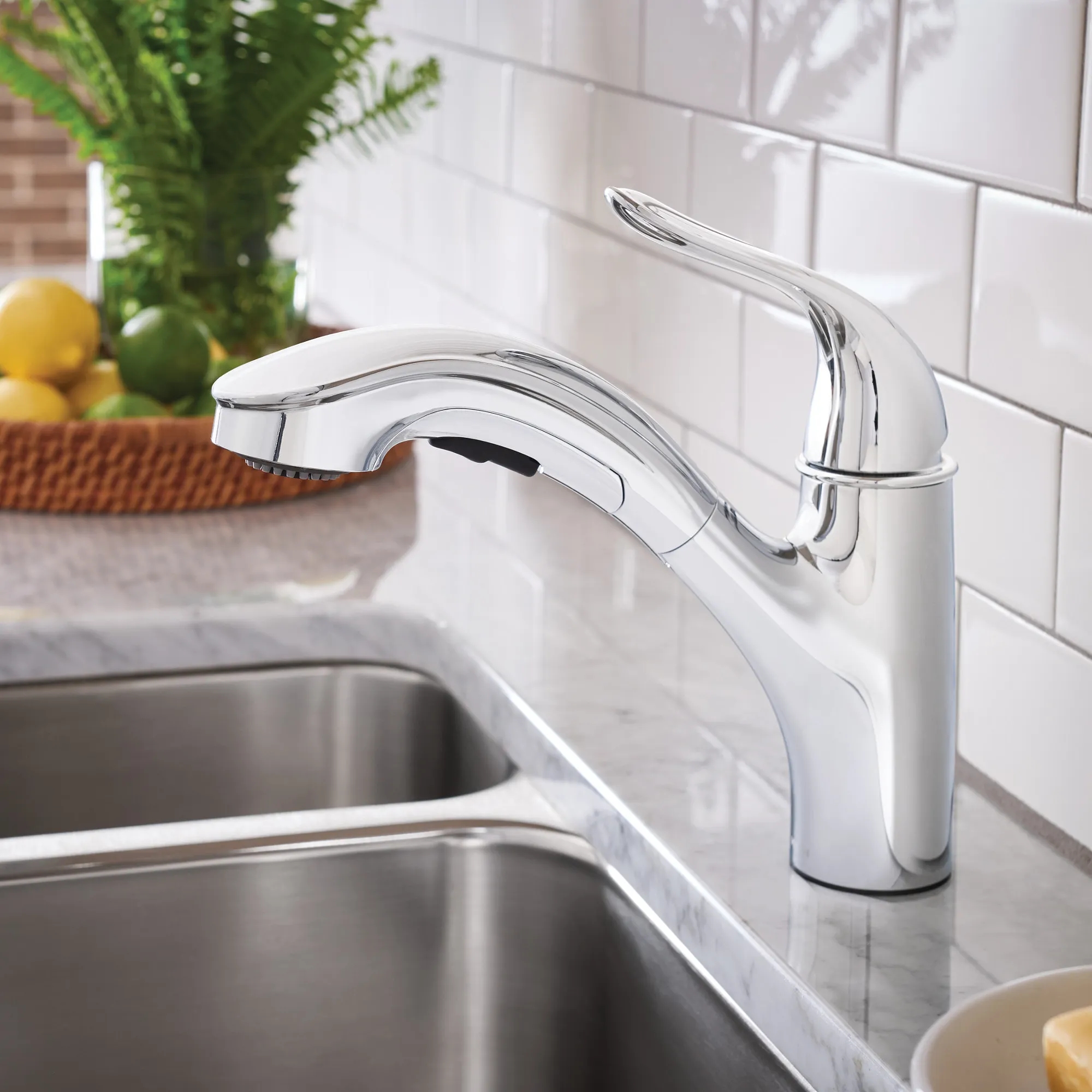 Brecklyn One-Handle Pullout Kitchen Faucet - Image 8