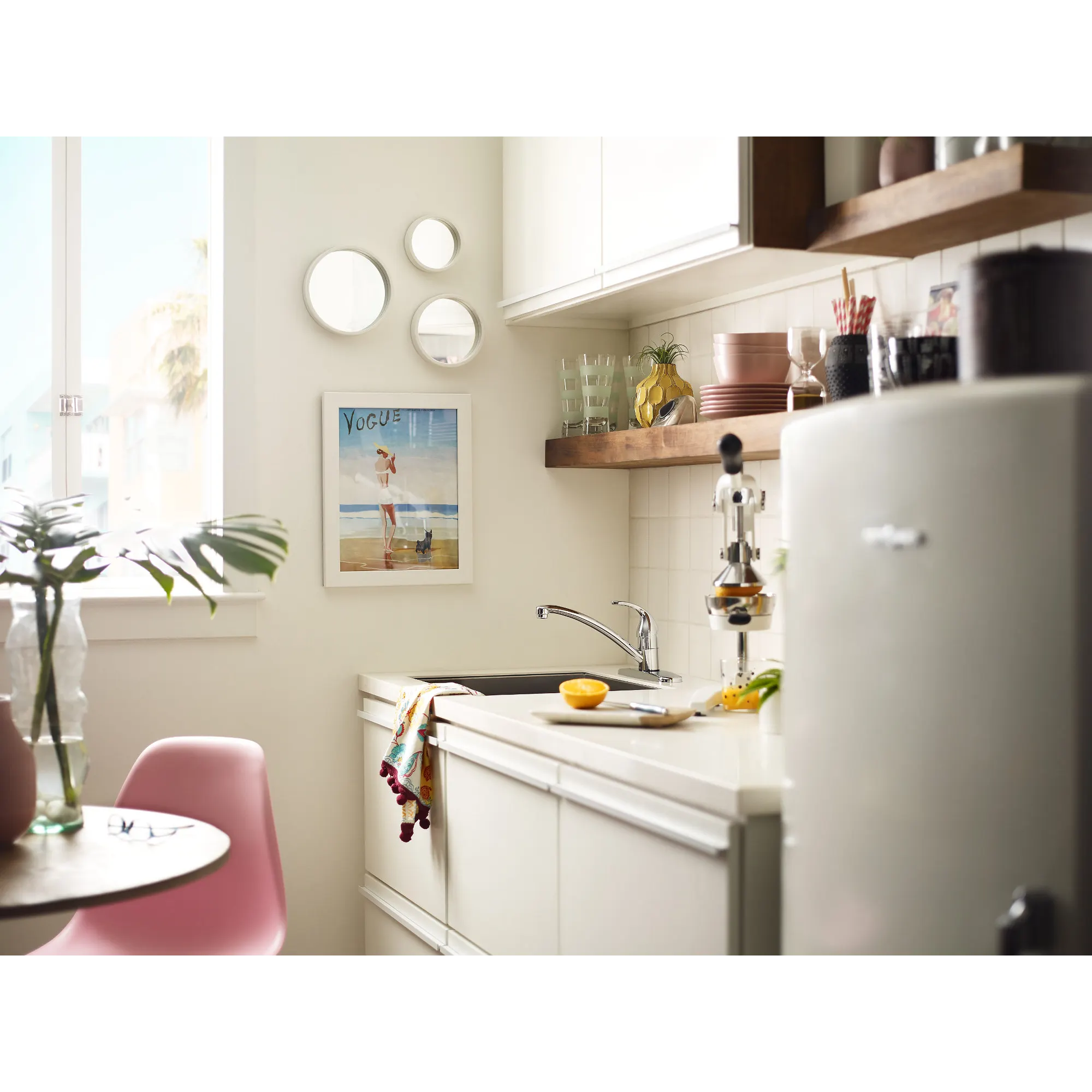 Adler One-handle Kitchen Faucet - Image 2