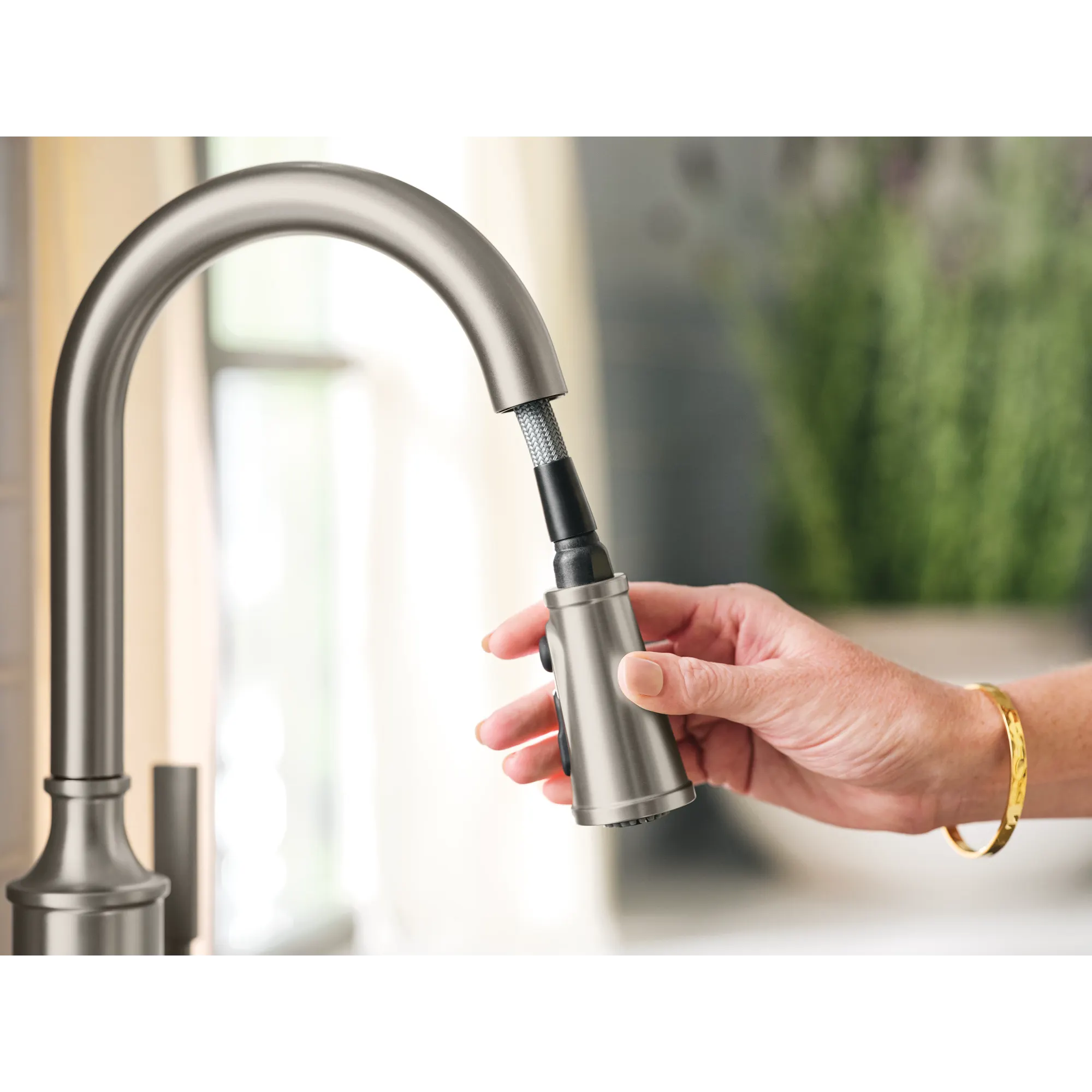 Gilden One-Handle High Arc Pulldown Kitchen Faucet - Image 30