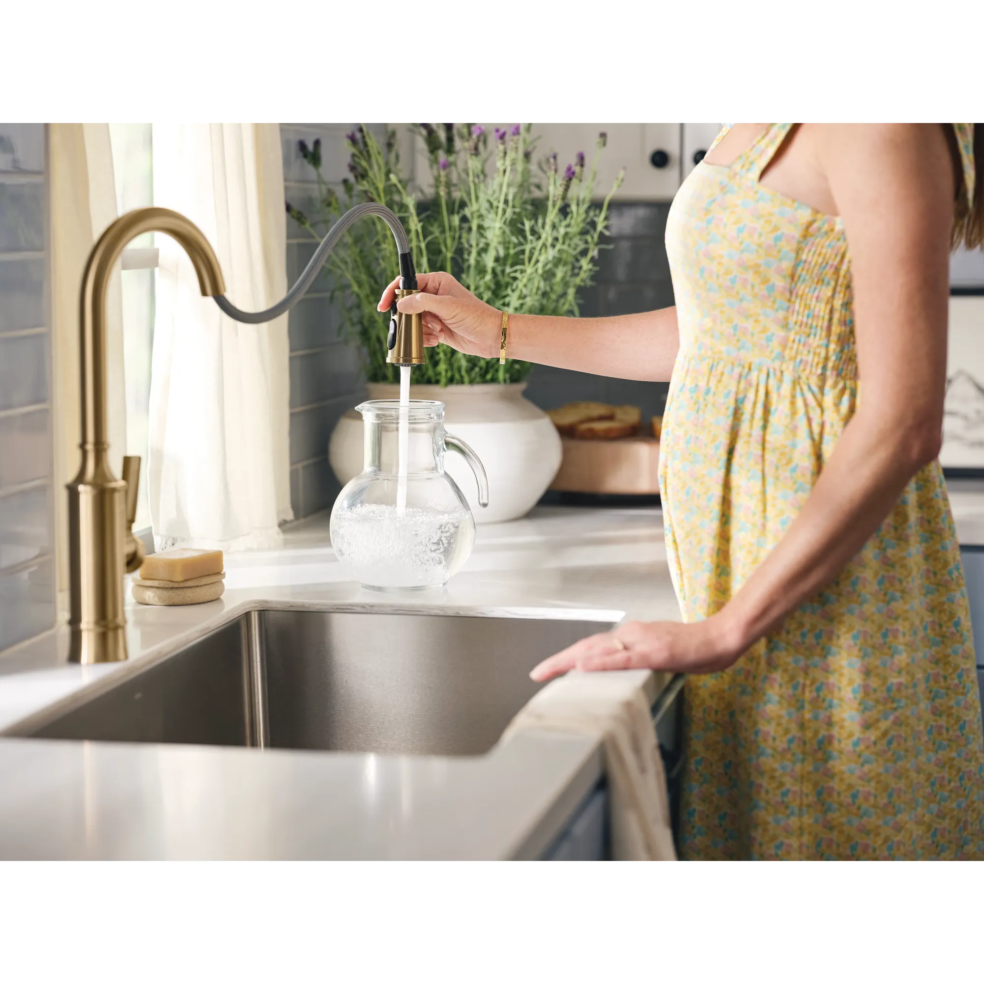 Gilden One-Handle High Arc Pulldown Kitchen Faucet - Image 40
