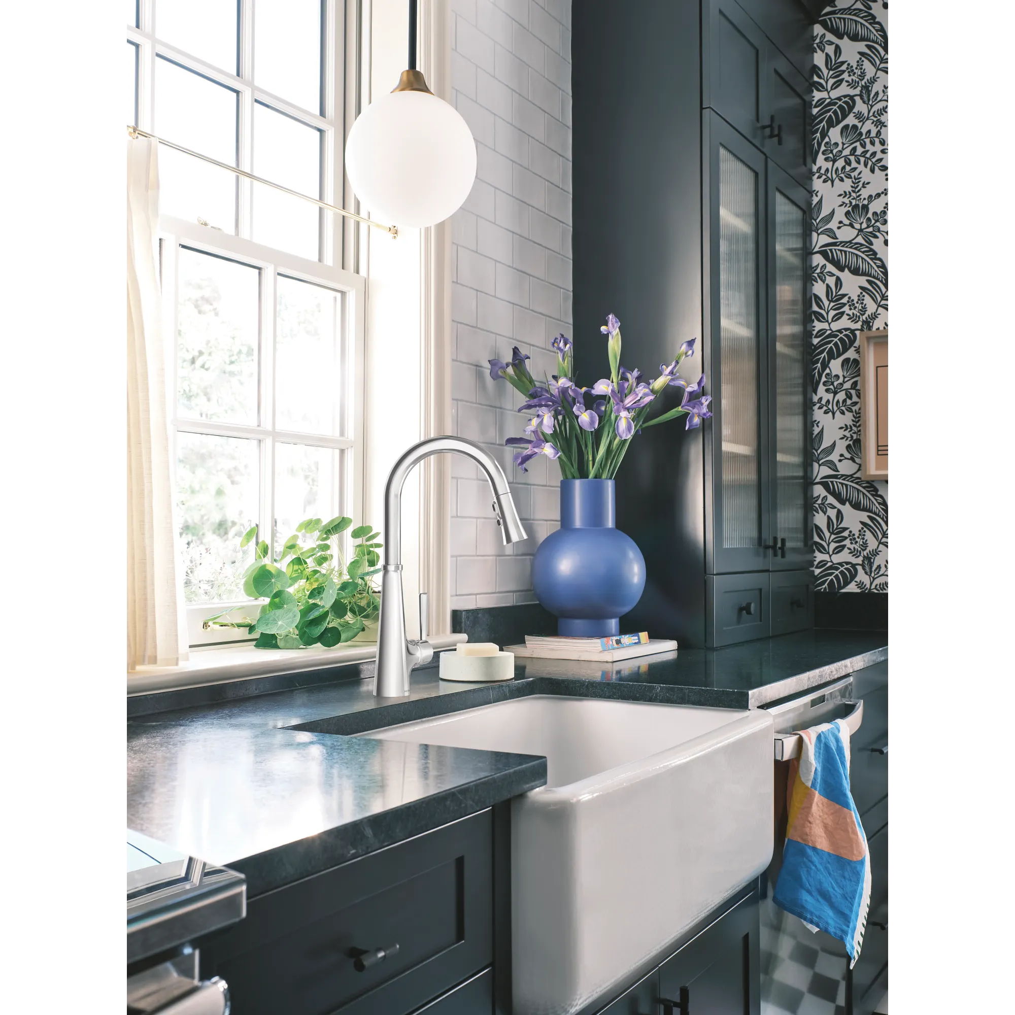 Joplin Chrome one-handle high arc kitchen faucet - Image 12