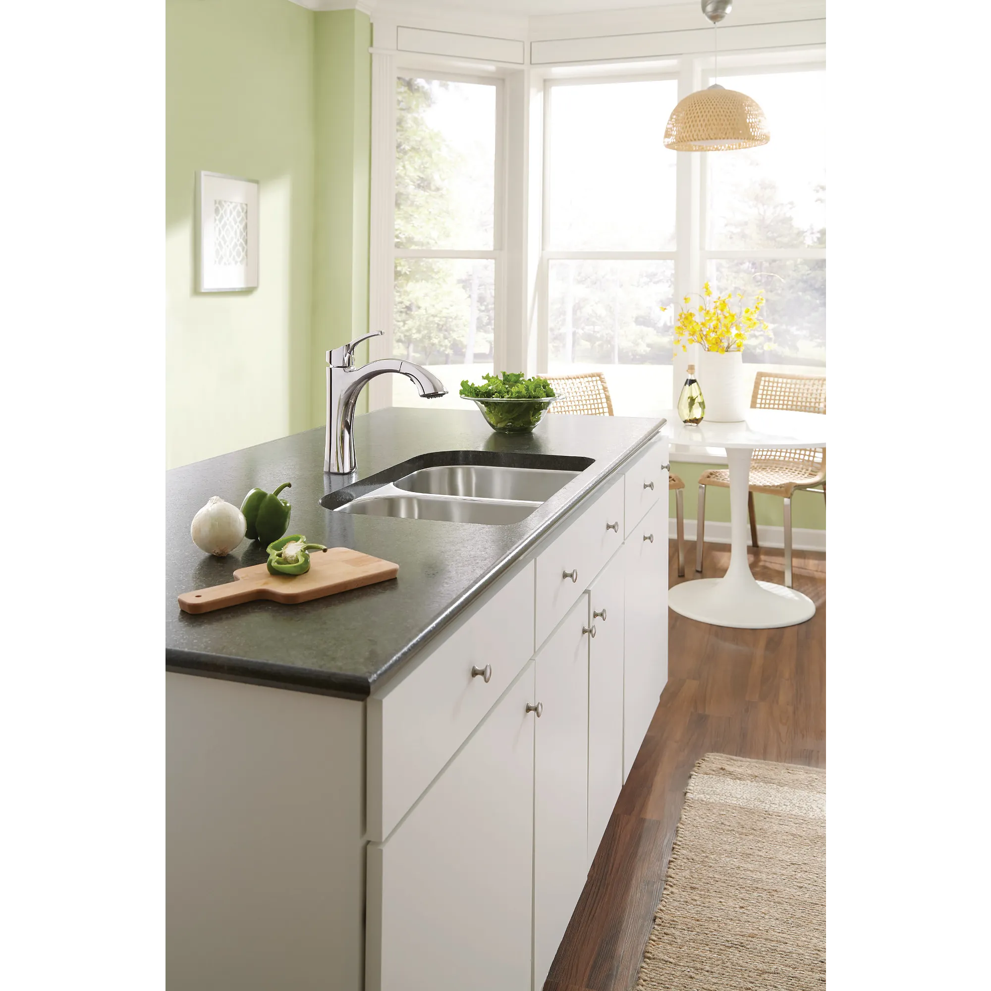 Voss Chrome One-Handle High Arc Pullout Kitchen Faucet - Image 8