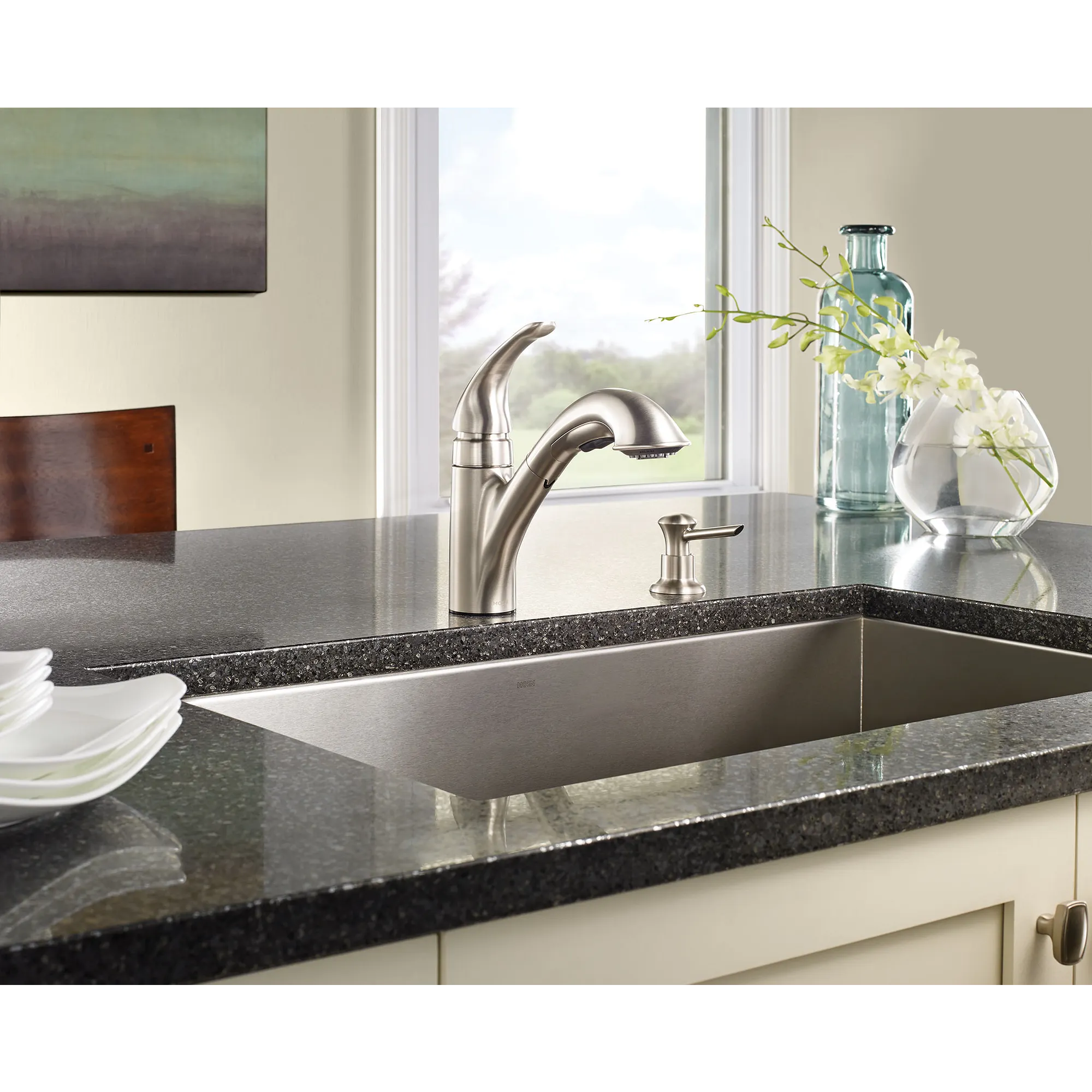 Caprillo Chrome one-handle low arc kitchen faucet - Image 4