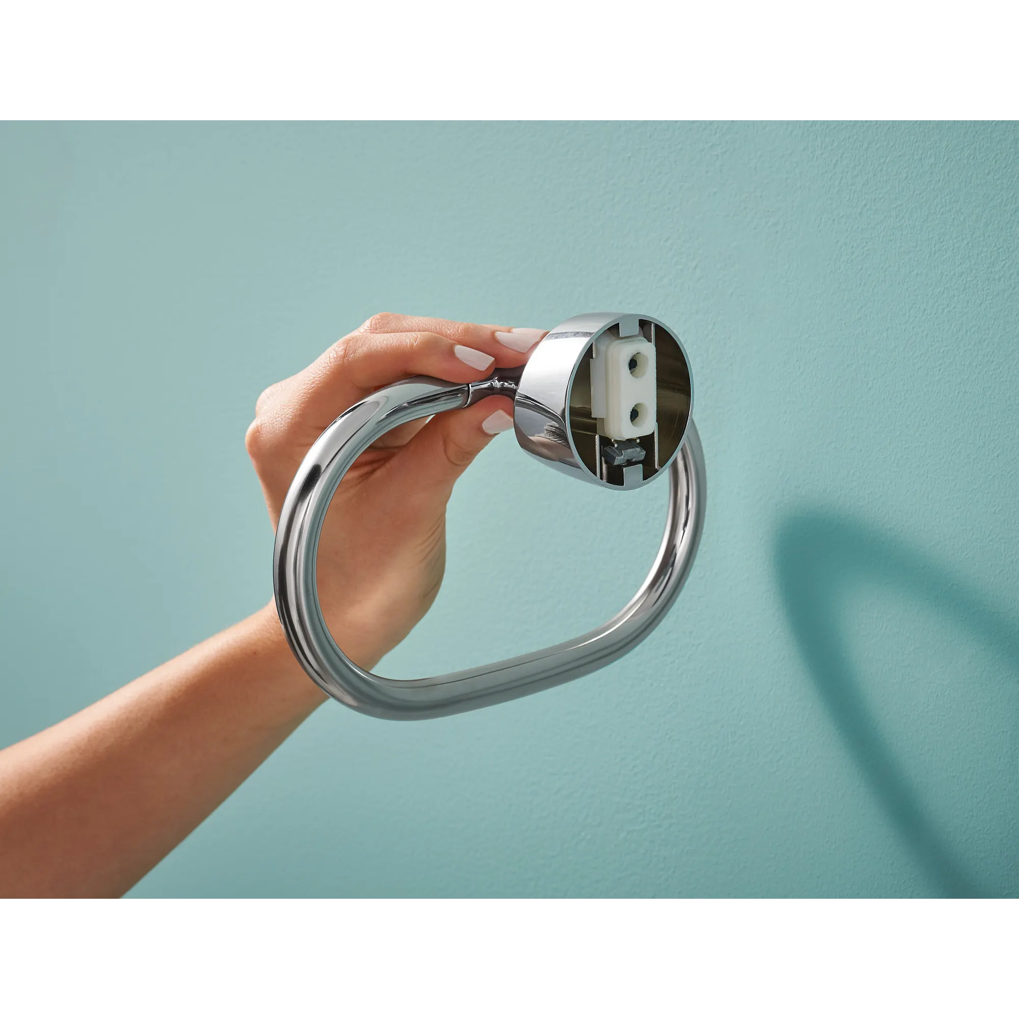 Idora 24" Towel Ring - Image 6