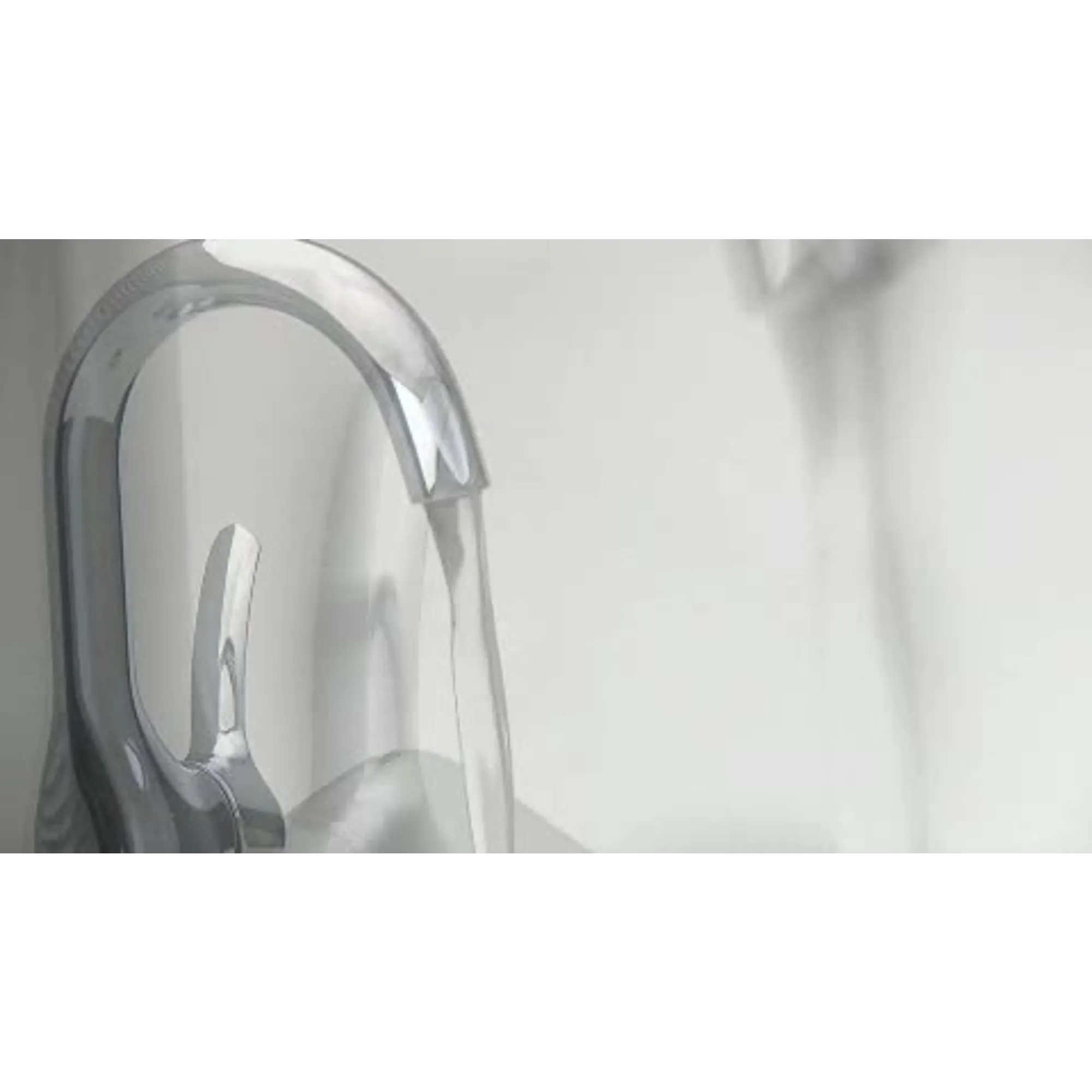 Fina Chrome one-handle high arc bathroom faucet - Image 2