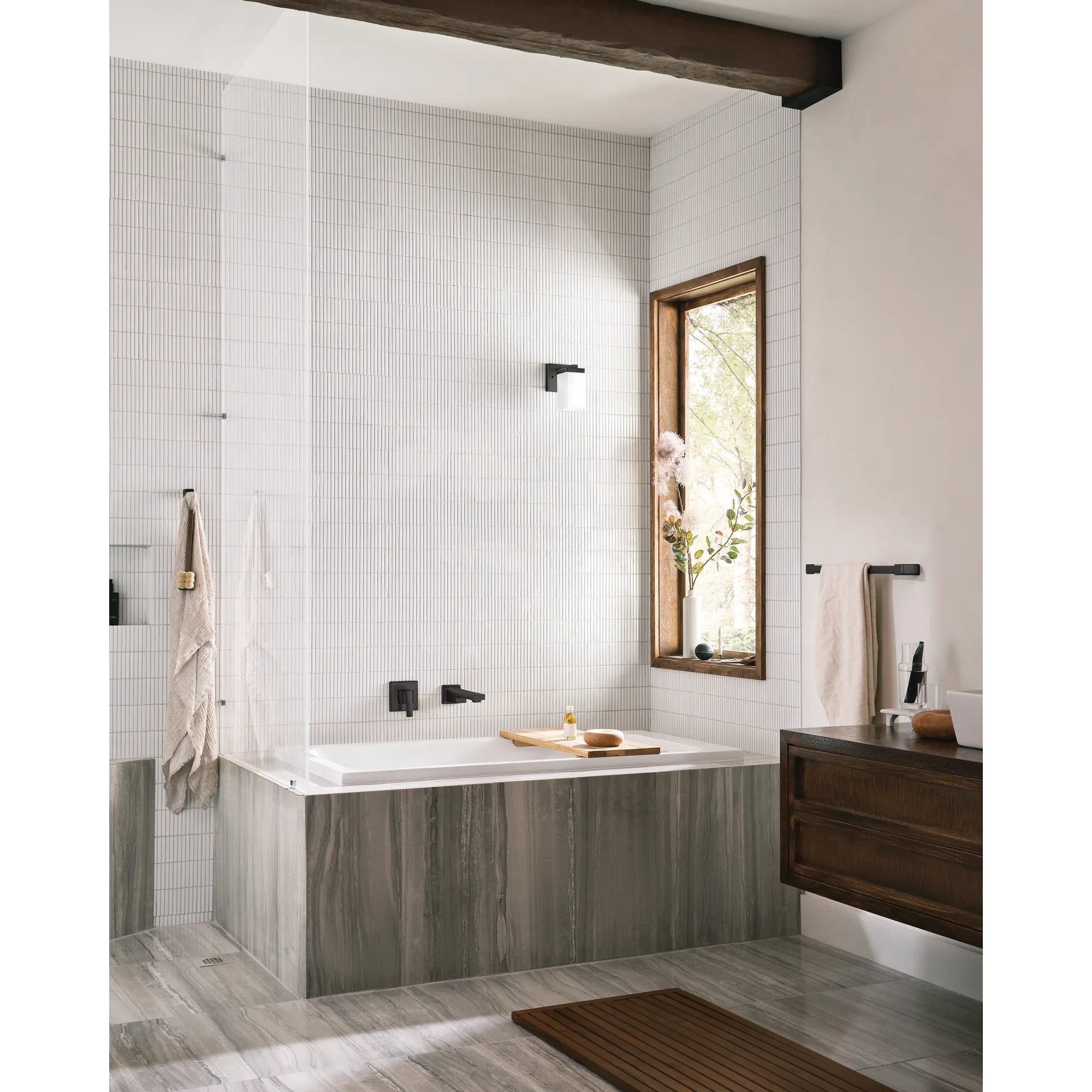 90 Degree M-CORE 4-Series Tub and Shower Trim - Image 5