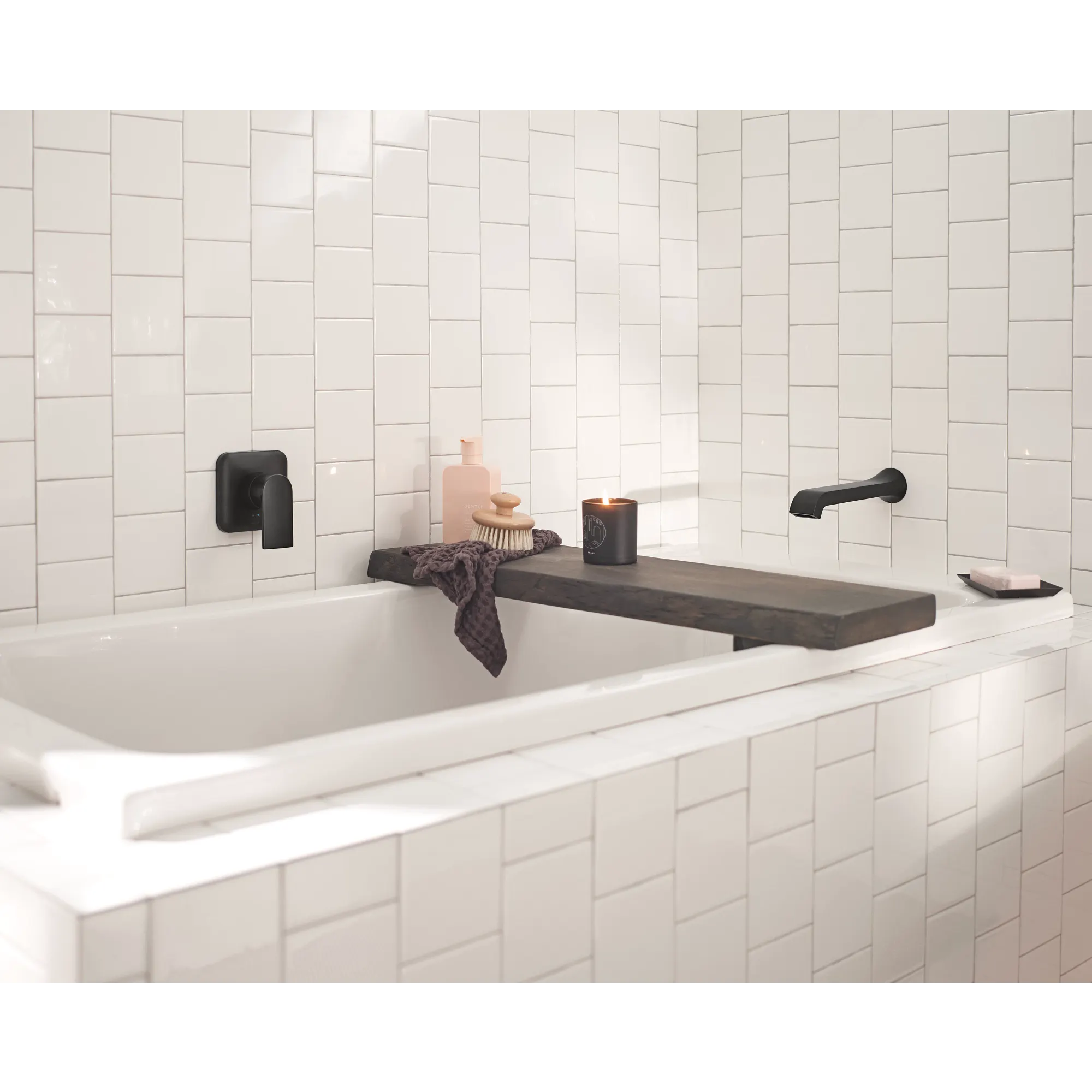 Genta LX Wall Mount Tub Filler Trim - Image 4