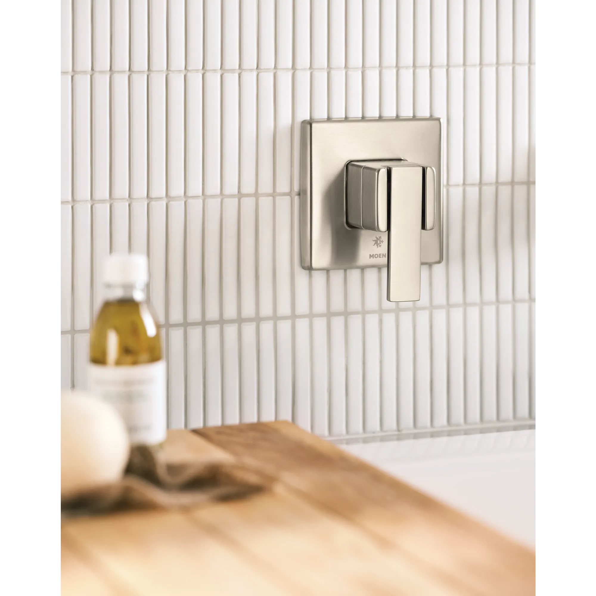 90 Degree Wall Mount Tub Filler Trim - Image 19