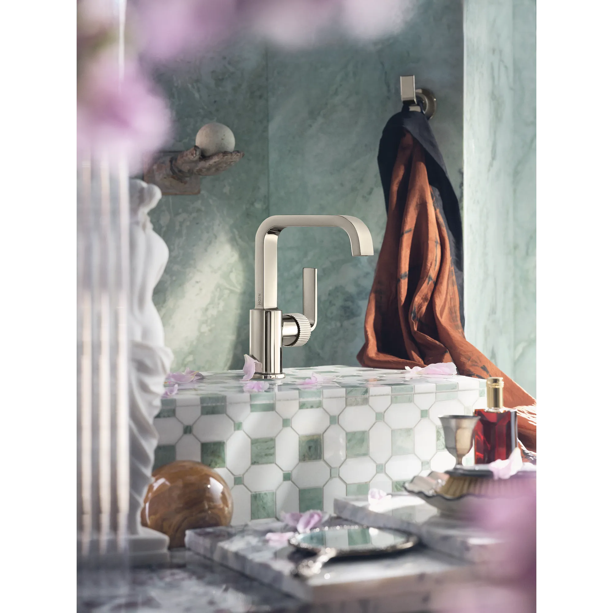 Cambium Chrome robe hook - Image 12