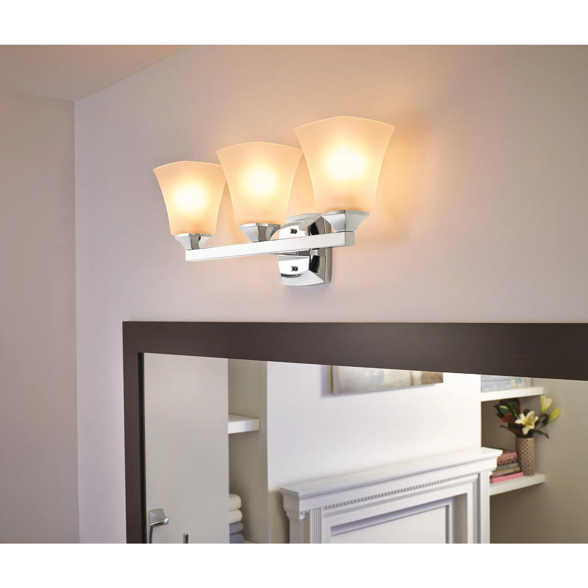 Voss Bath Light - Image 4